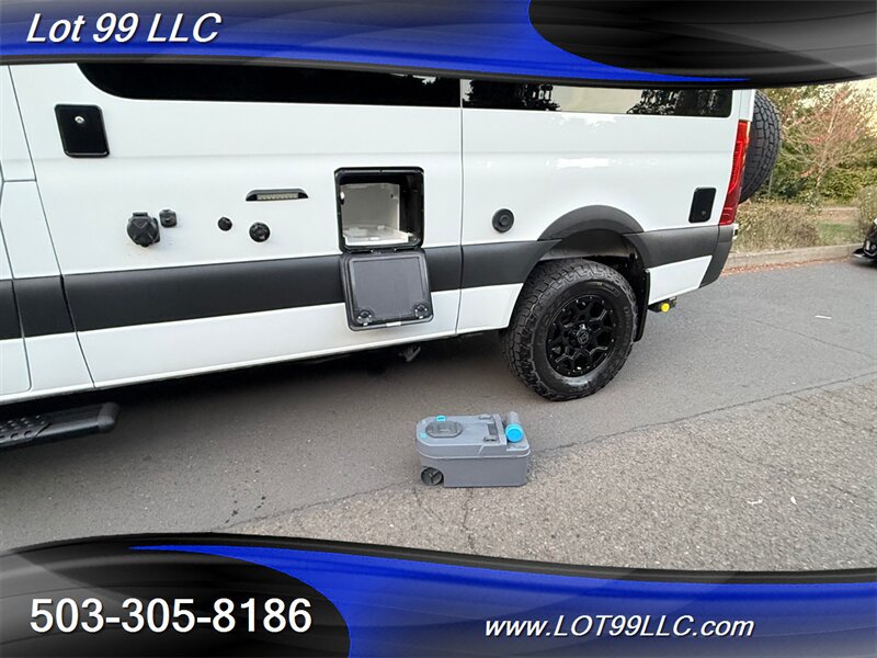 Used 2020 Mercedes-Benz Sprinter 2500 image 87