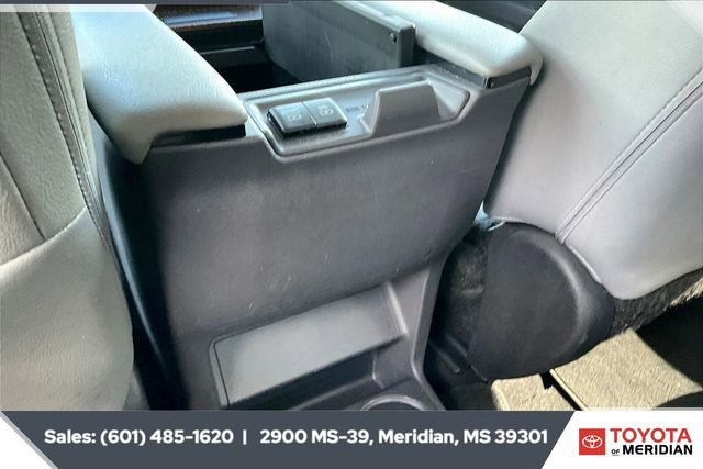 Used 2022 Toyota Sienna XLE image 25