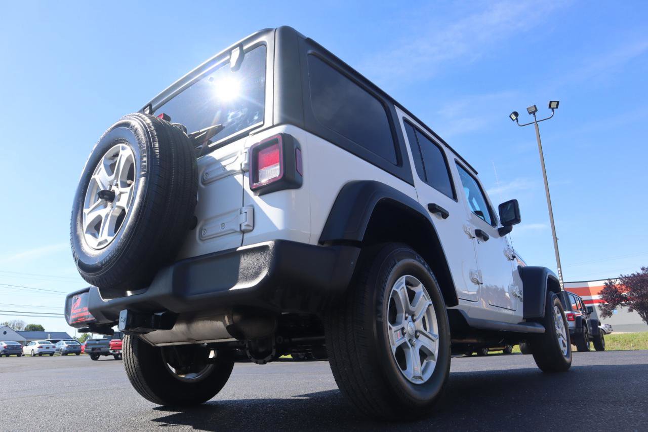 Used 2018 Jeep Wrangler Unlimited Sport S AWD/4WD image 18
