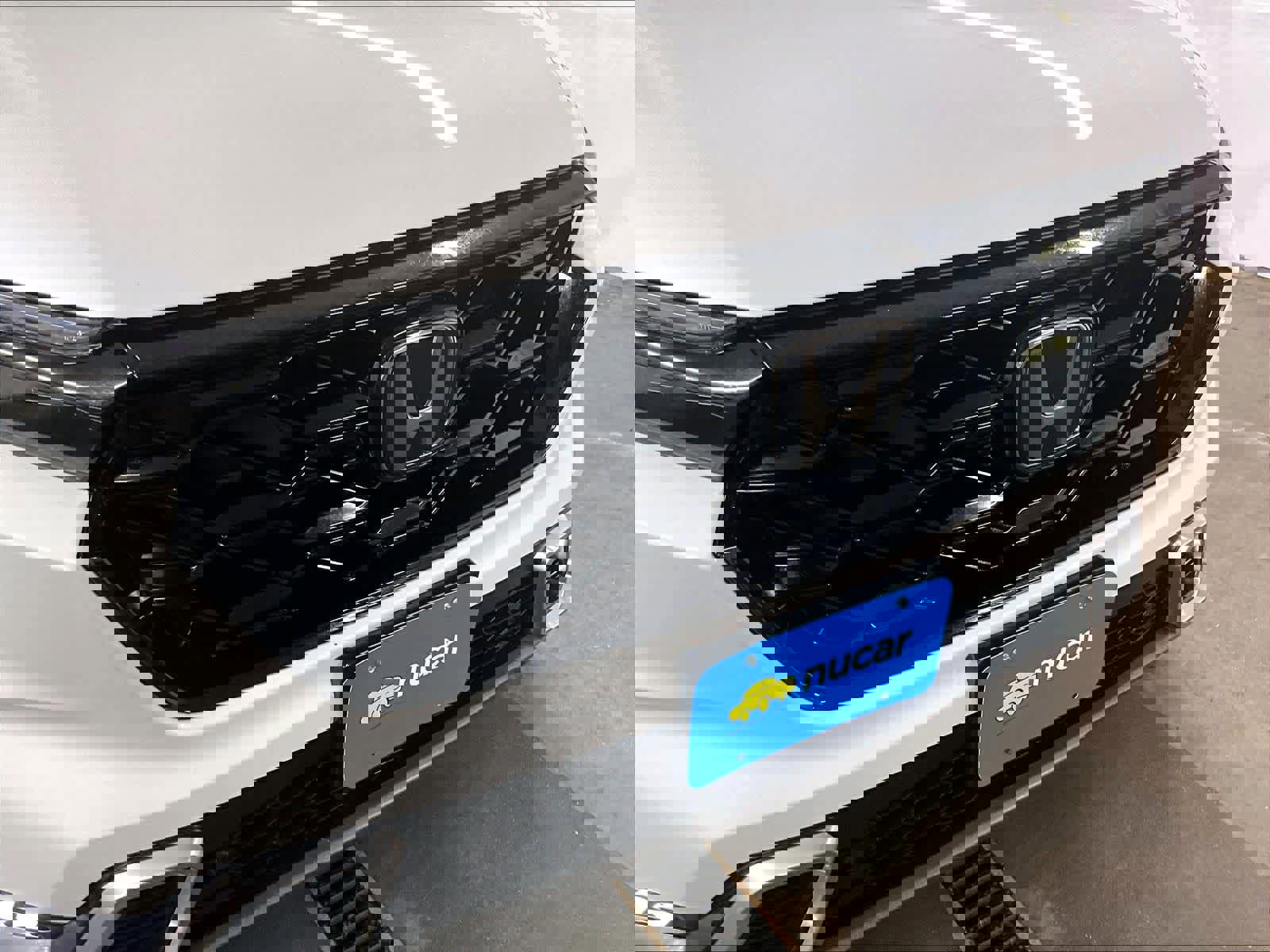 Used 2024 Honda CR-V Sport Touring image 32