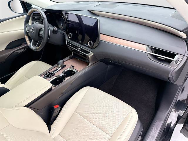 Used 2023 Lexus RX 350 Premium Plus w/ Cold Area Package FWD image 16