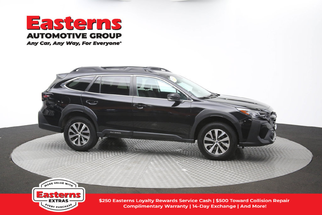 Used 2023 Subaru Outback Premium AWD/4WD image 45