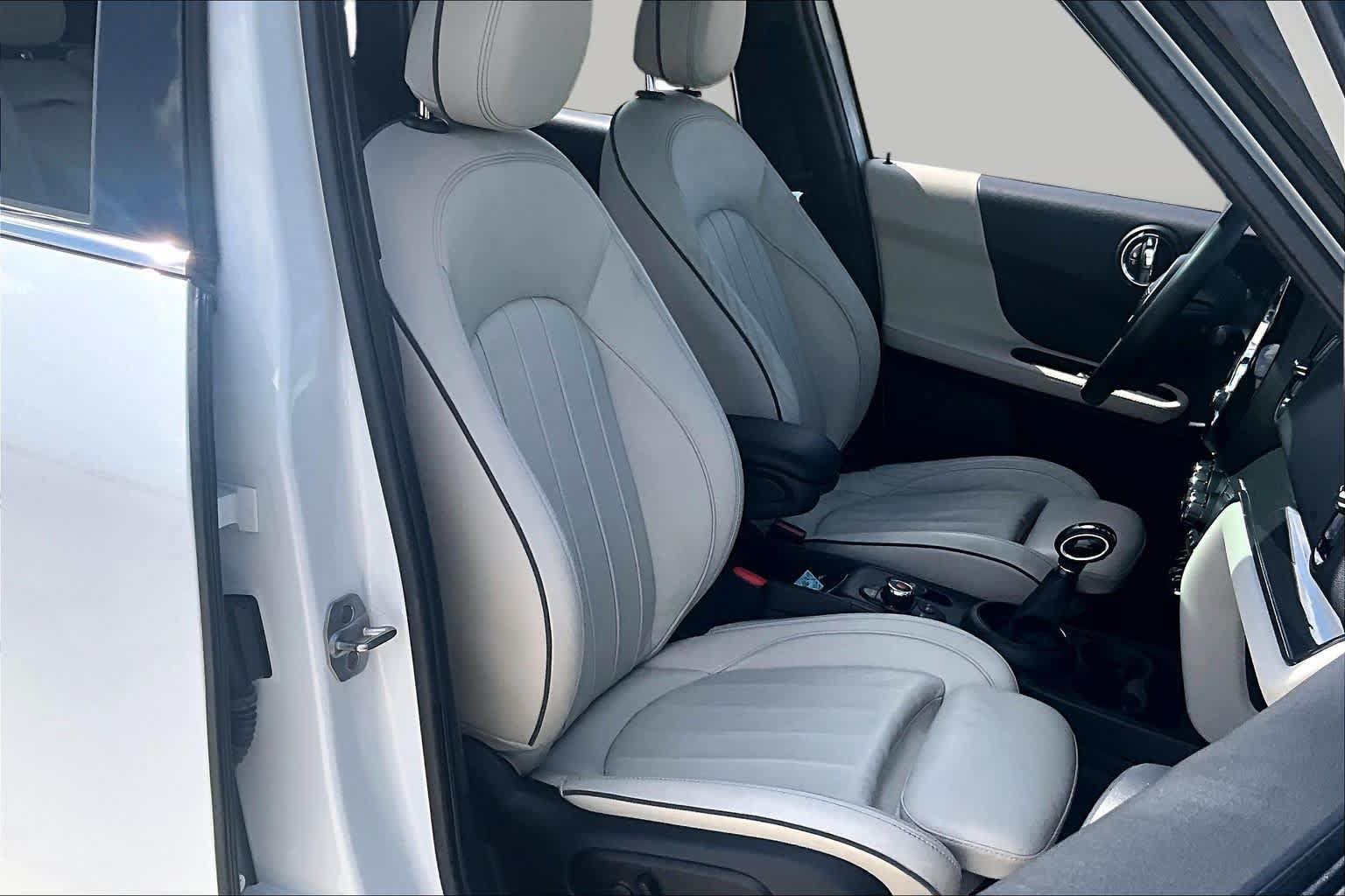 Used 2018 MINI Cooper Countryman FWD image 8