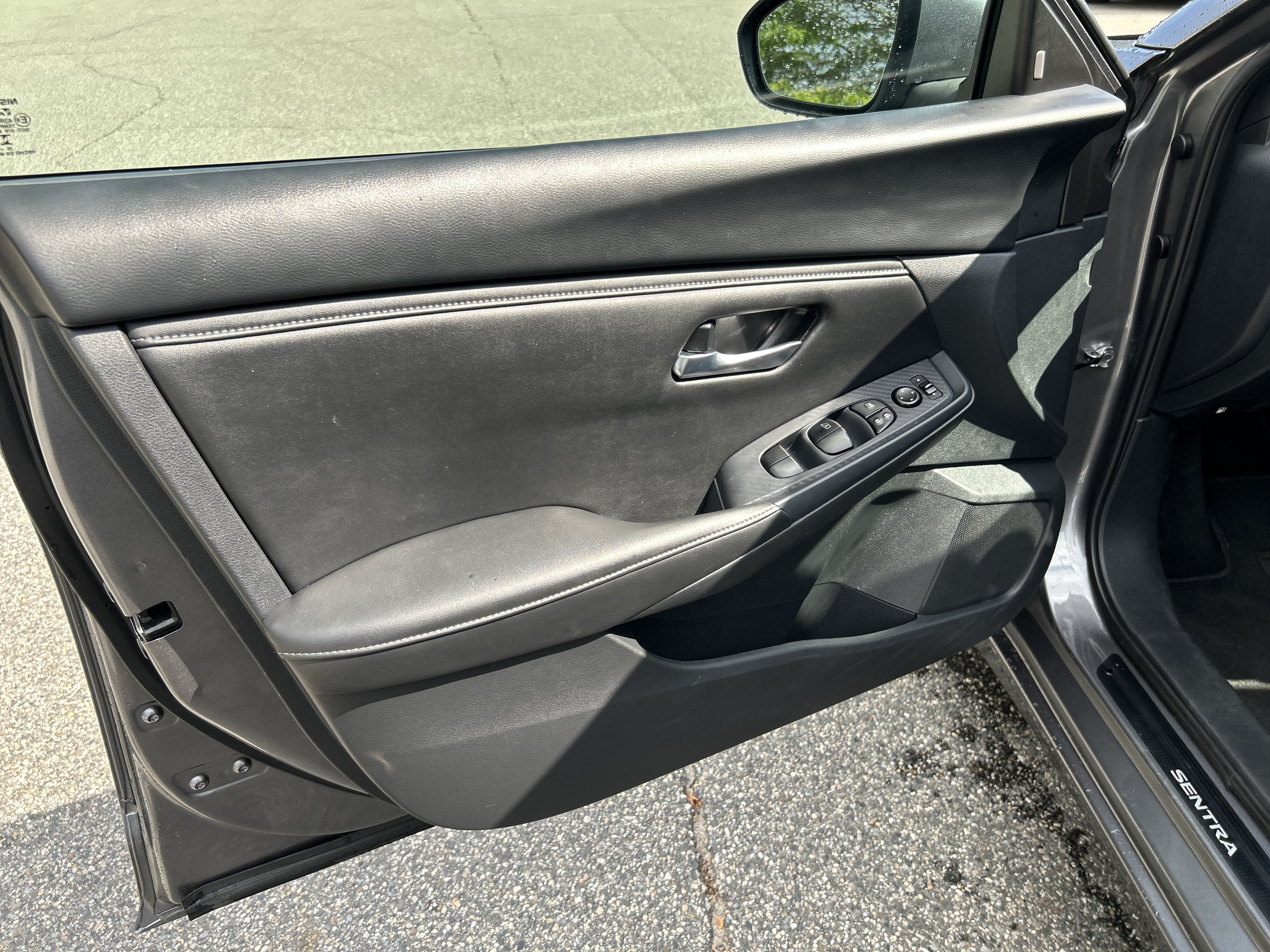 Used 2024 Nissan Sentra SV w/ All-Weather Package FWD image 15
