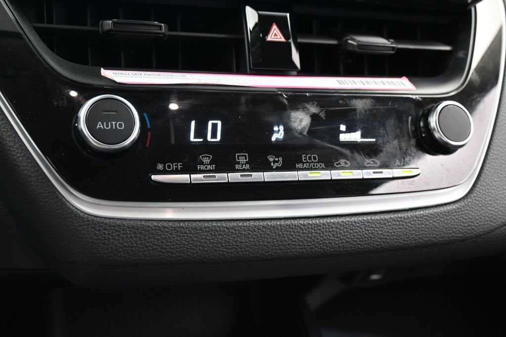 Used 2024 Toyota Corolla LE FWD image 19
