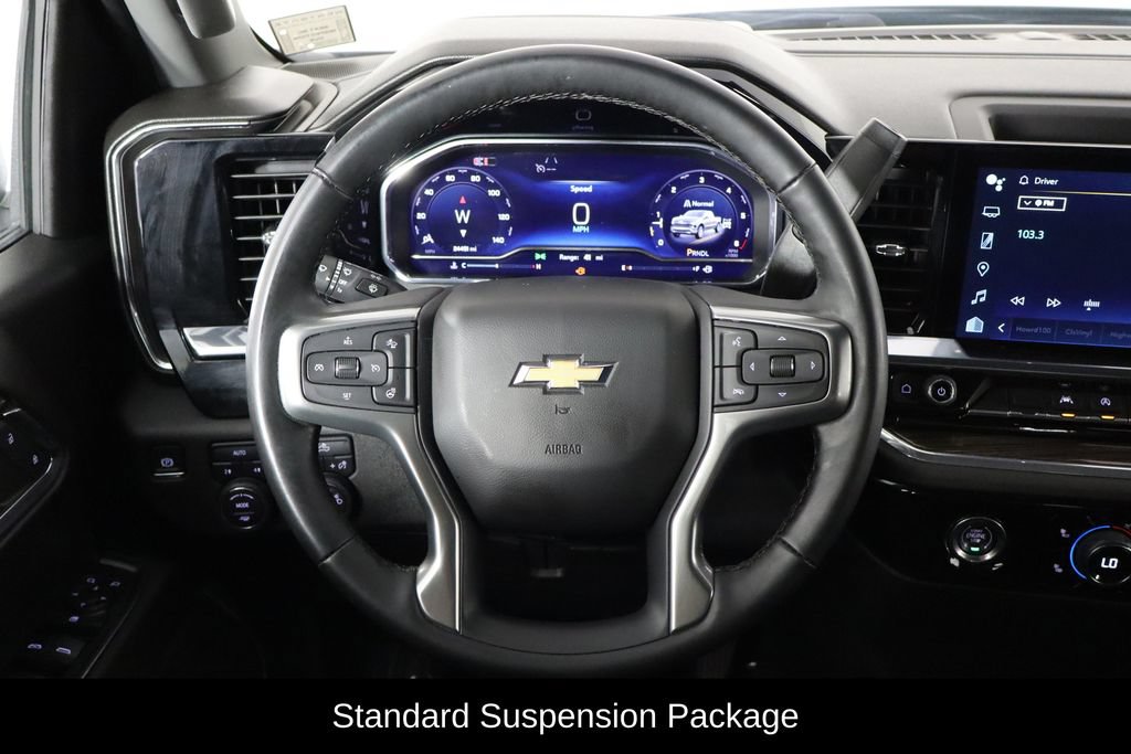 Used 2024 Chevrolet Silverado 1500 LT AWD/4WD image 7