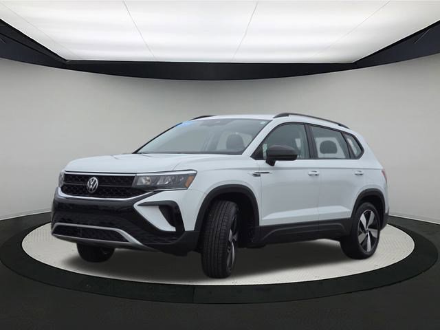 Certified 2024 Volkswagen Taos S image 3