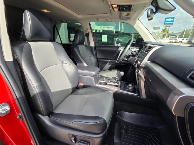 Used 2021 Toyota 4Runner SR5 Premium w/ Moonroof Package image 21