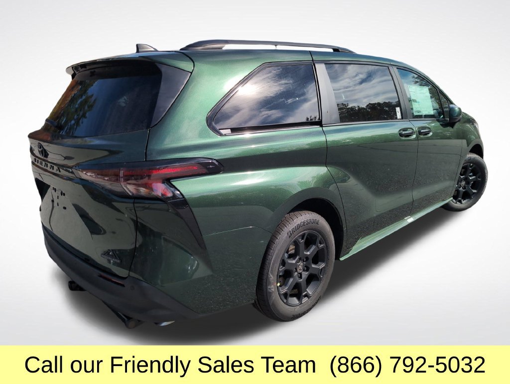 New 2026 Toyota Sienna XLE Woodland Edition AWD/4WD image 5