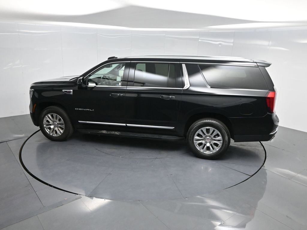 Used 2025 GMC Yukon XL Denali image 76