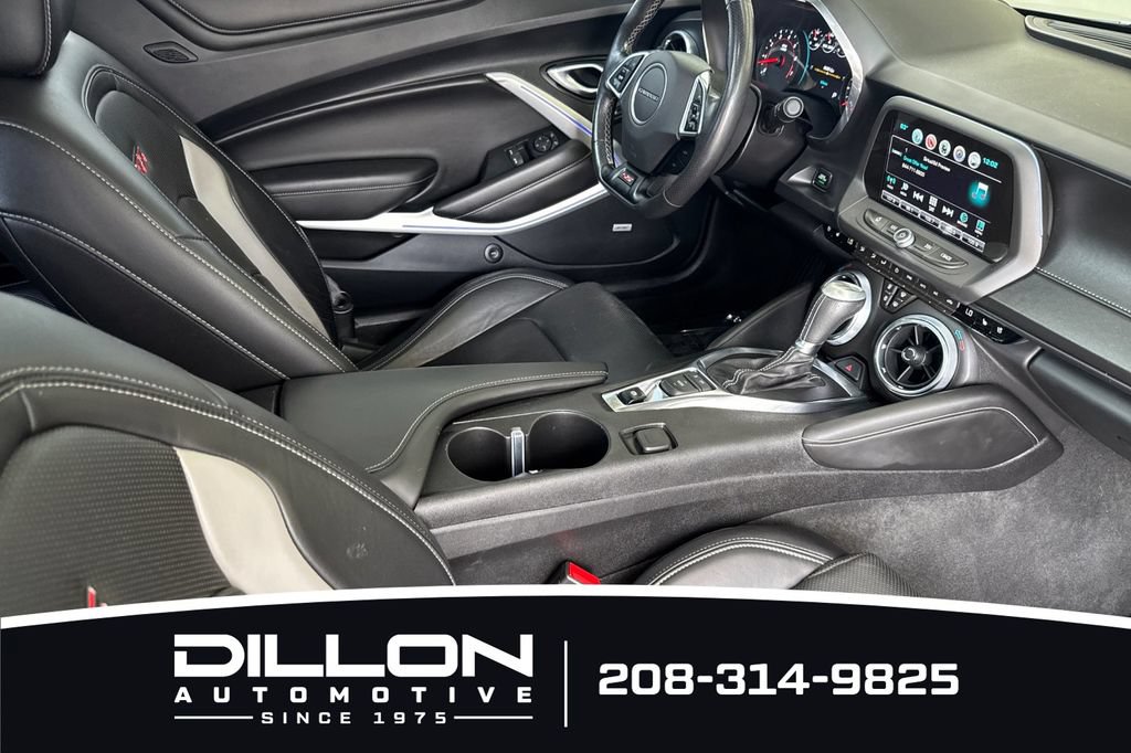 Used 2018 Chevrolet Camaro SS RWD image 17