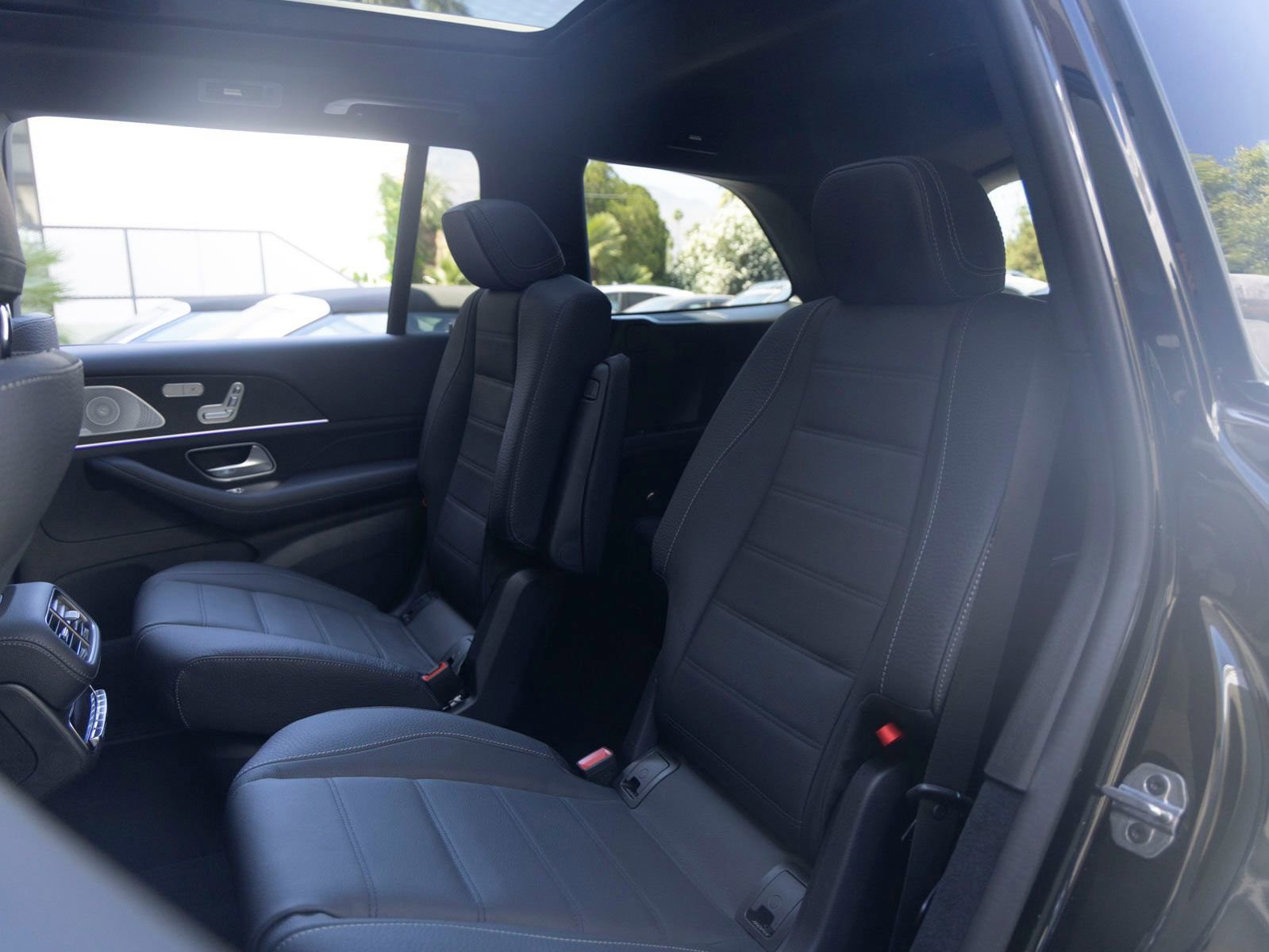 New 2026 Mercedes-Benz GLS 580 4MATIC image 19