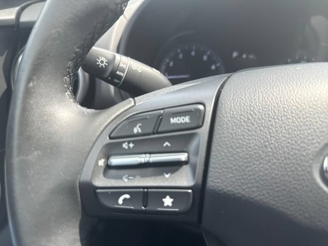 Certified 2023 Hyundai Kona SEL w/ Convenience Package AWD/4WD image 25