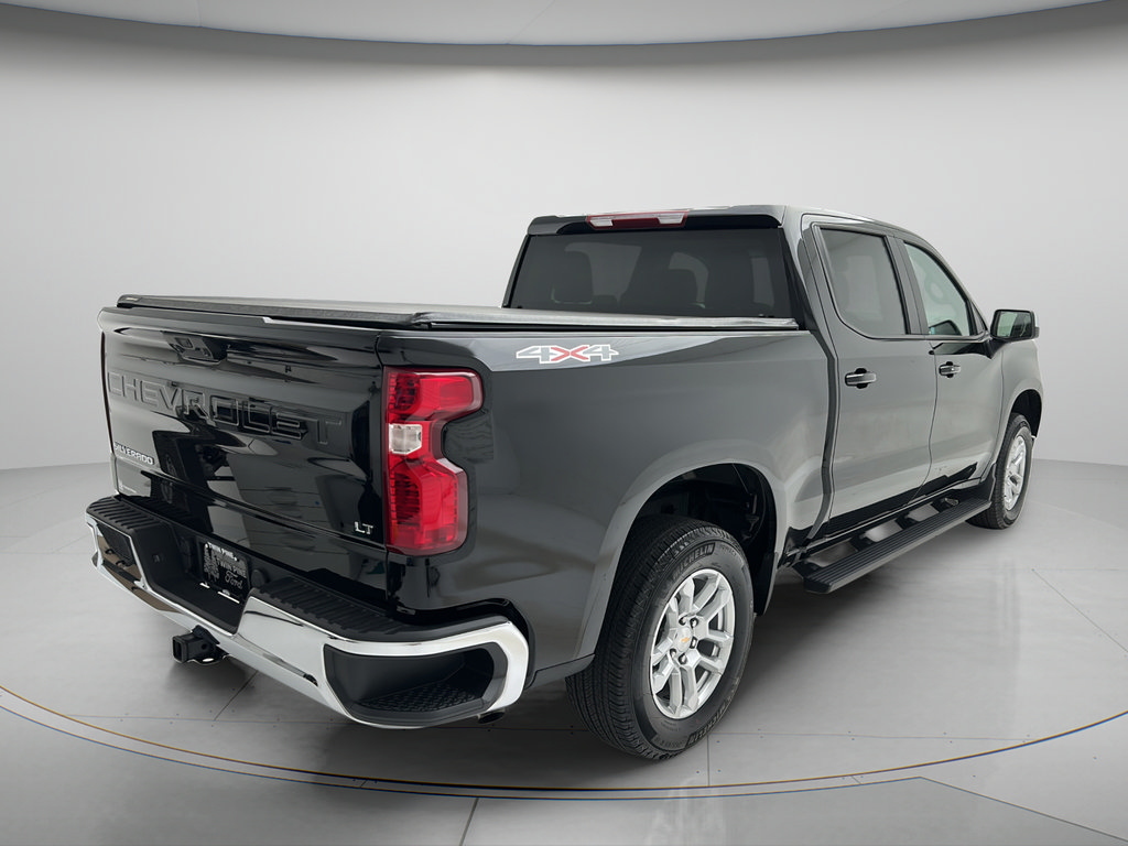 Used 2025 Chevrolet Silverado 1500 LT AWD/4WD image 7