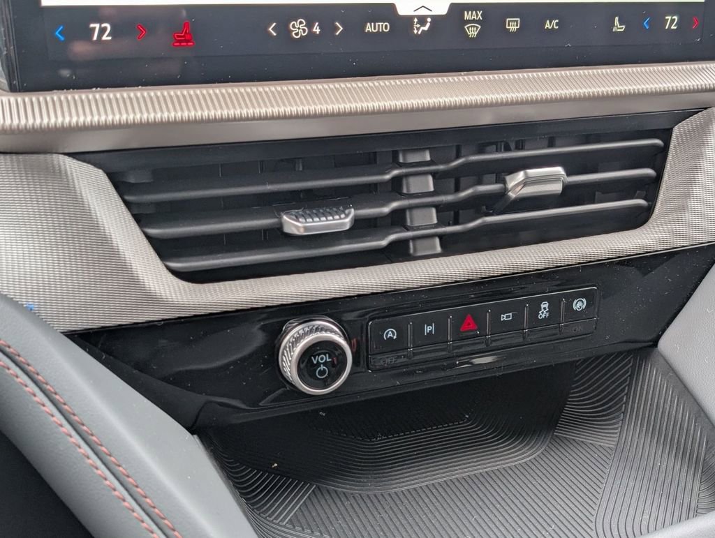 New 2026 Ford Explorer Active image 34