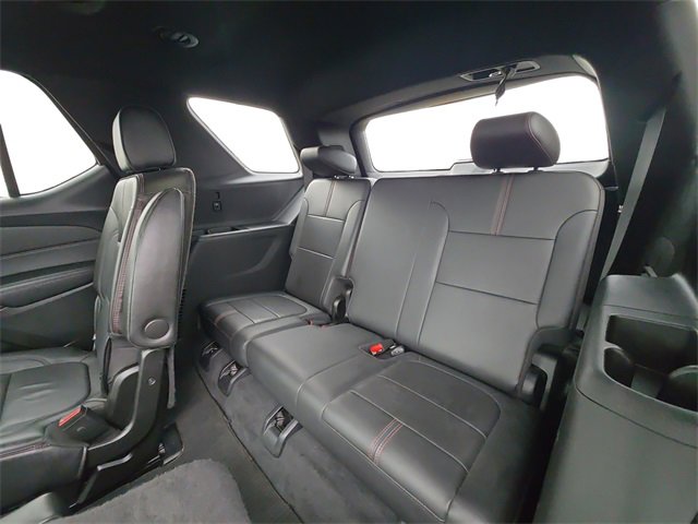 Used 2022 Chevrolet Traverse RS image 13