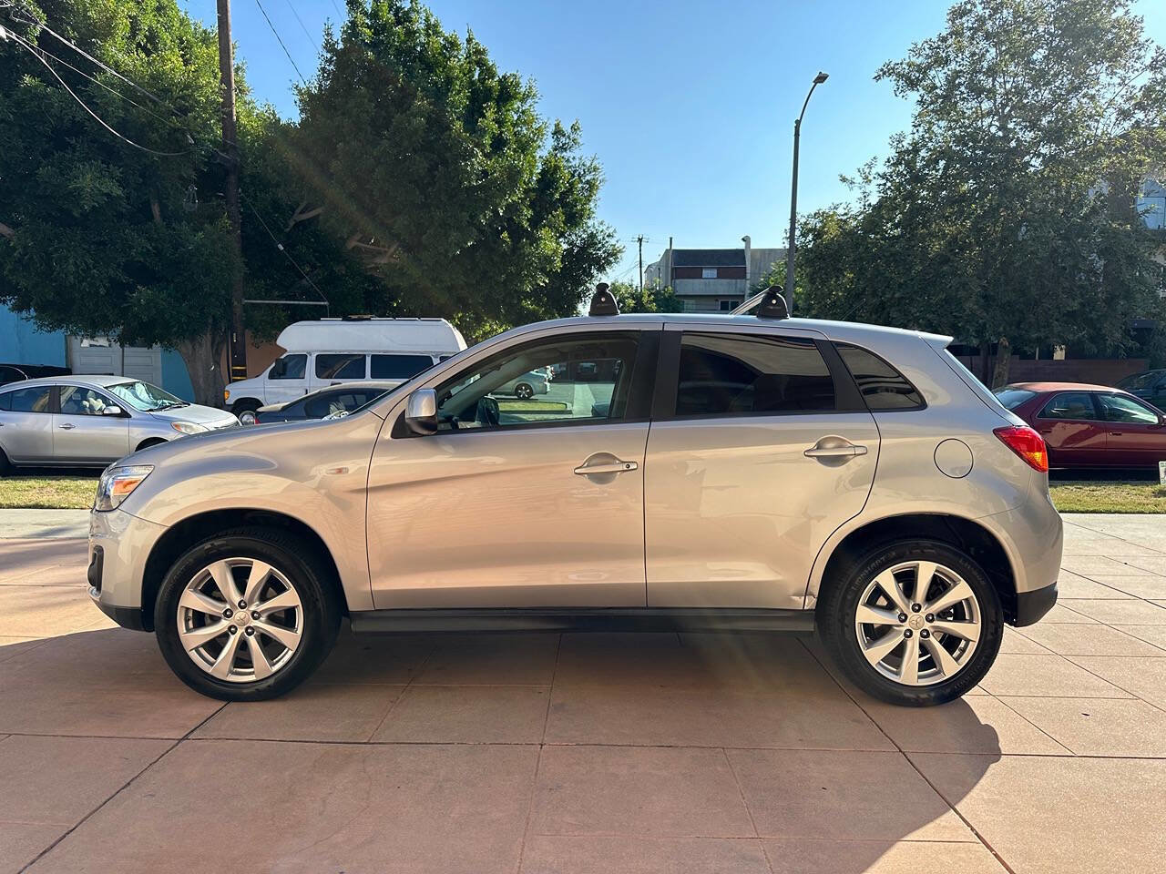 Used 2015 Mitsubishi Outlander Sport ES image 3