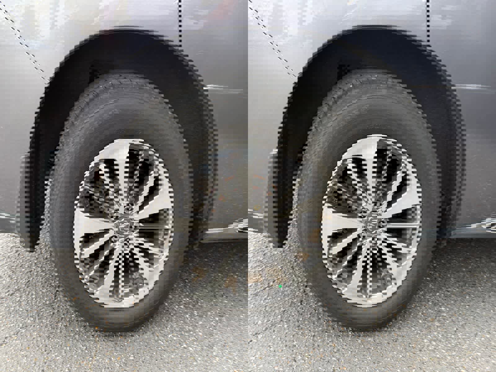 Used 2017 Acura RDX AWD w/ Advance Package image 4