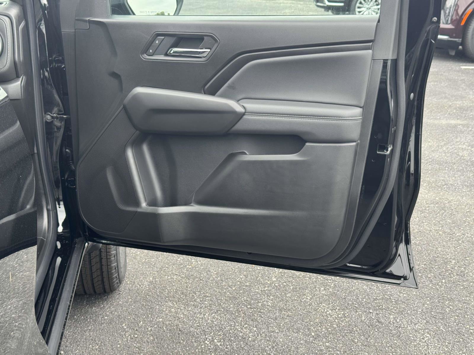 New 2026 Chevrolet Colorado LT image 7