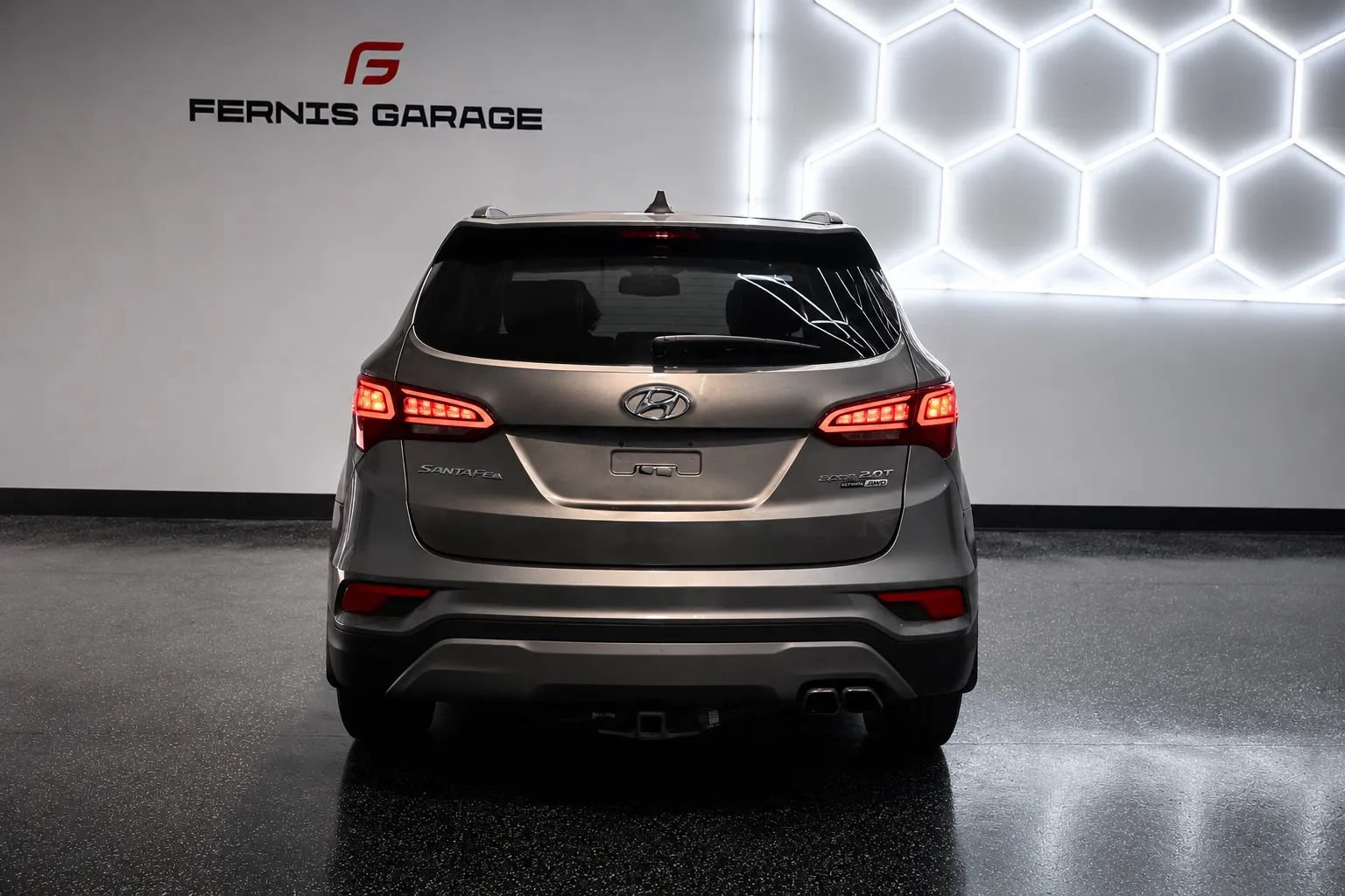 Used 2018 Hyundai Santa Fe Sport w/ 2.0T Ultimate Tech Package 05 AWD/4WD image 19