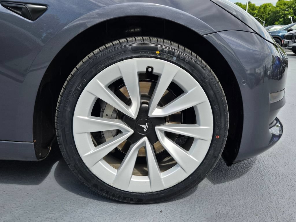 Used 2022 Tesla Model 3 Long Range AWD/4WD image 10