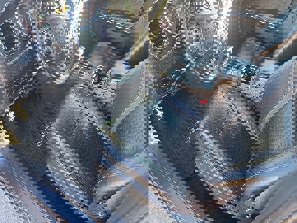 Used 2016 Dodge Charger SXT w/ AWD Plus Group image 12