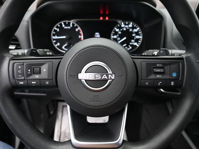 Used 2023 Nissan Rogue SV image 15