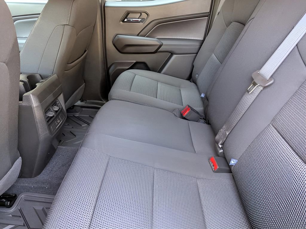 New 2026 GMC Canyon Elevation w/ Convenience Package image 15