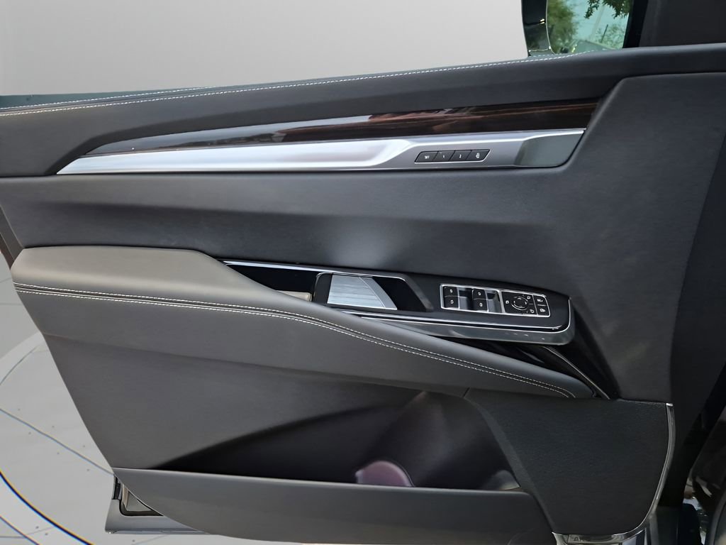 Used 2026 Cadillac Escalade 2WD w/ LPO, Floor Liner Package image 26