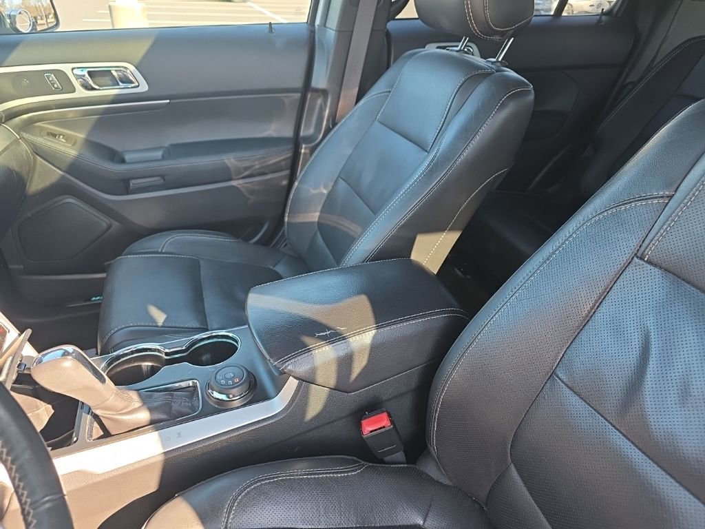 Used 2014 Ford Explorer Sport w/ Equipment Group 401A image 22