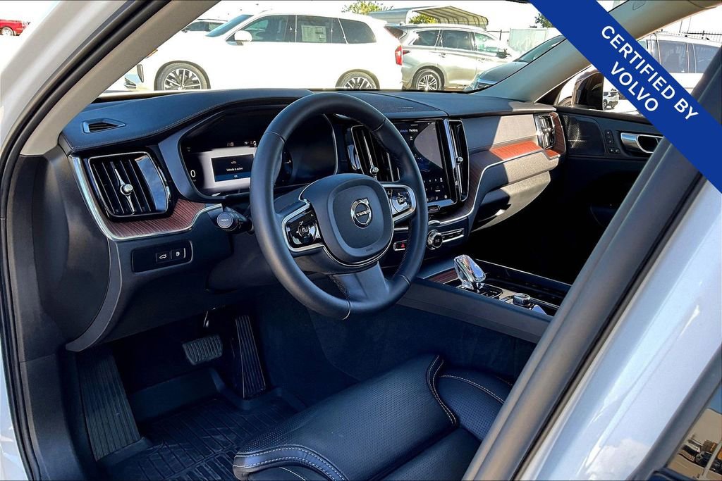Used 2024 Volvo XC60 T8 Ultimate w/ Protection Package Premier image 17