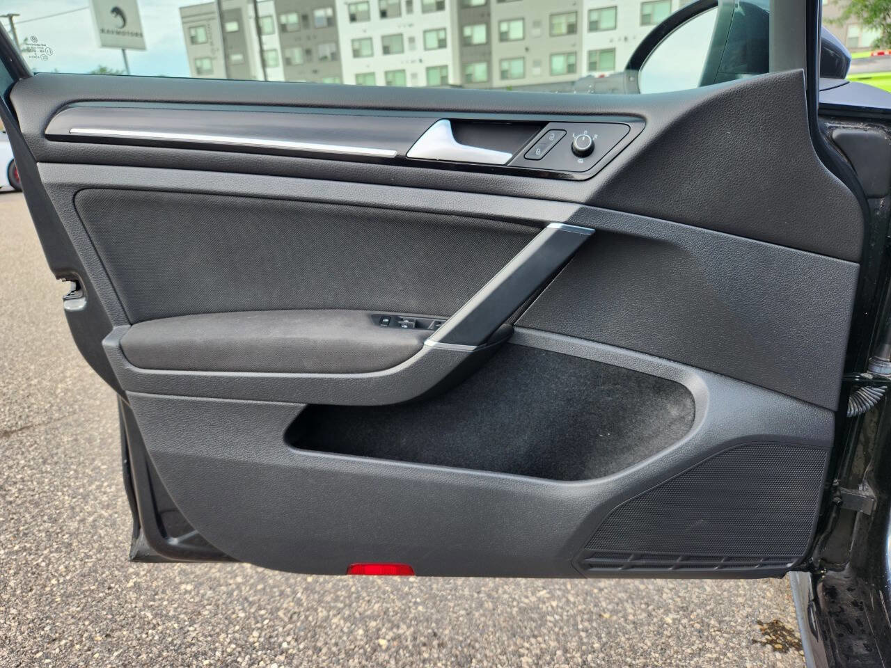 Used 2016 Volkswagen GTI S FWD image 18