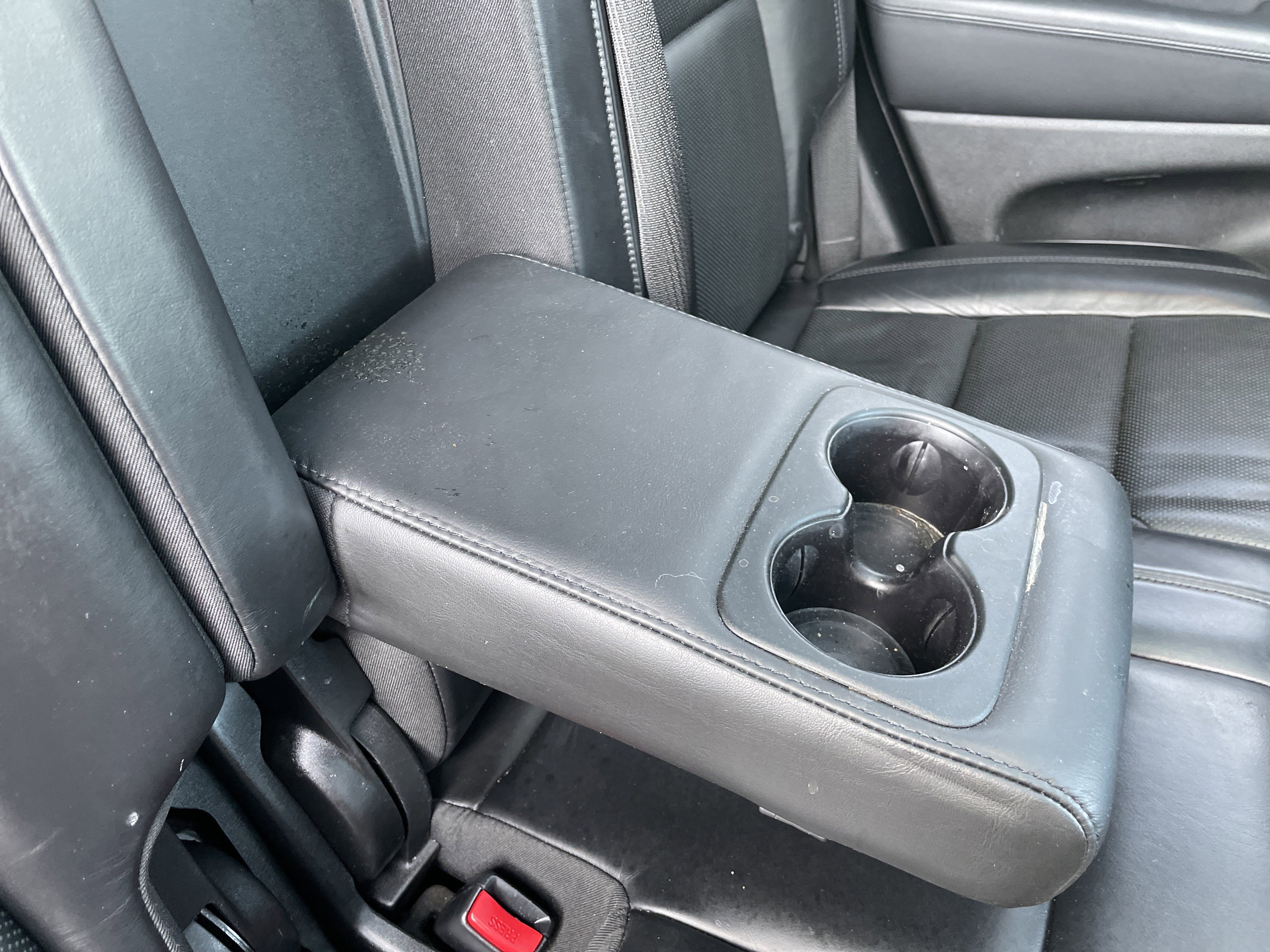 Used 2018 Jeep Grand Cherokee Overland image 23