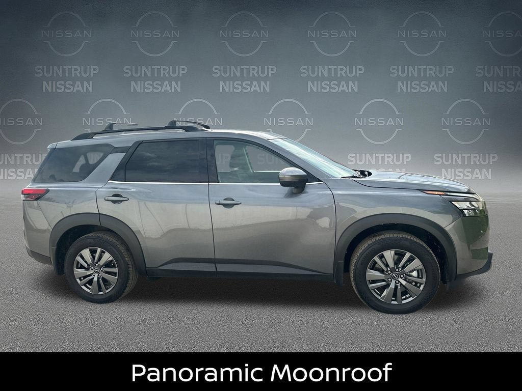Certified 2025 Nissan Pathfinder SV w/ SV Premium Package FWD image 8