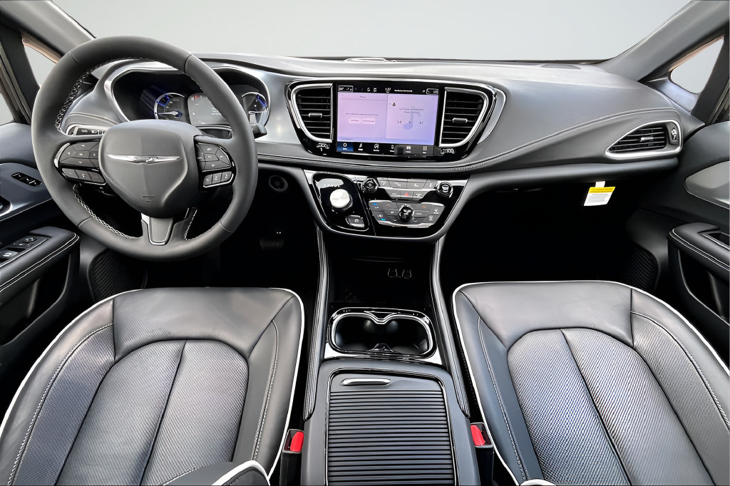 New 2025 Chrysler Pacifica Premium FWD image 5