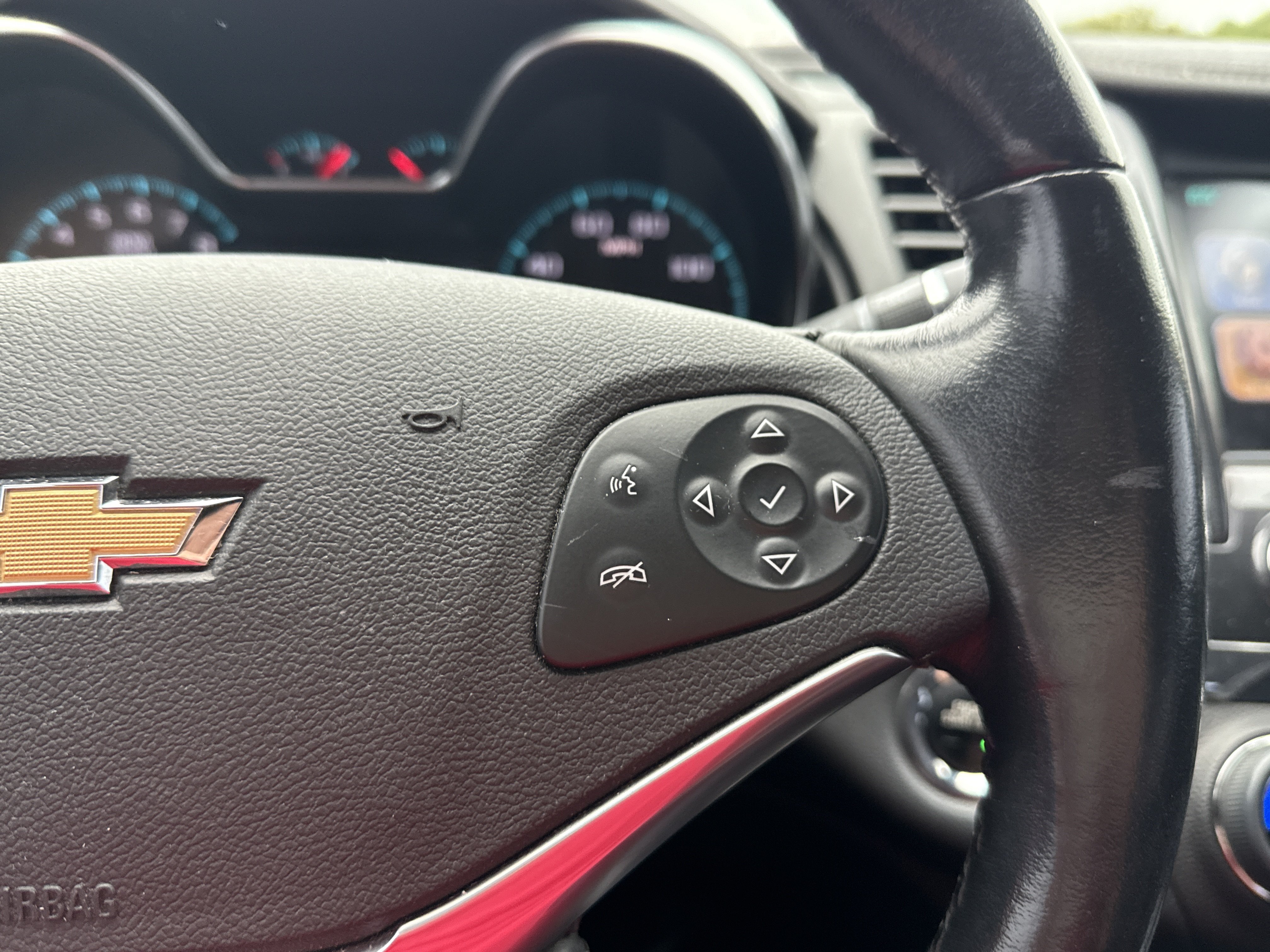 Used 2017 Chevrolet Impala LT w/ Leather Package FWD image 19