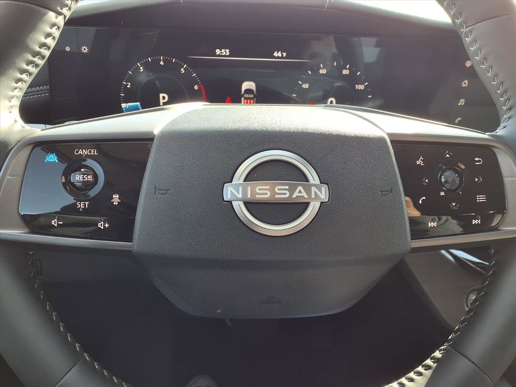 Certified 2025 Nissan Murano SV image 11