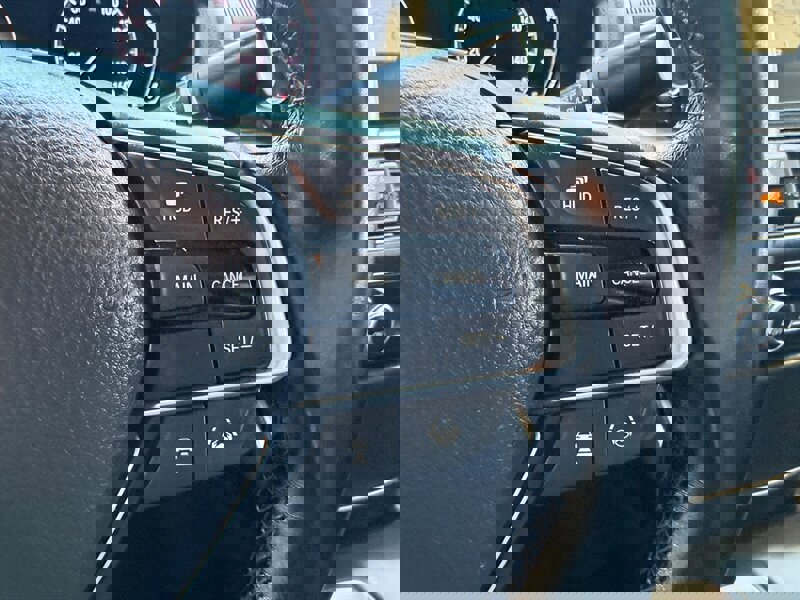 Used 2018 Honda Accord Touring image 25