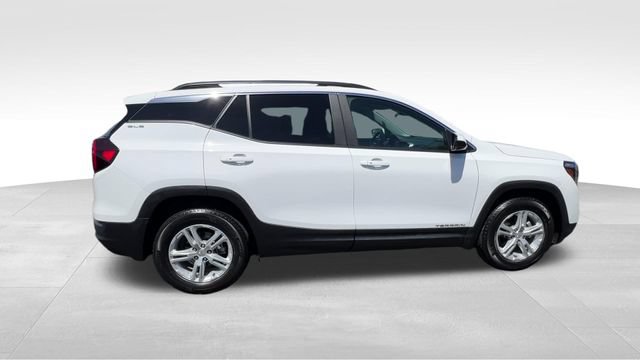 Certified 2023 GMC Terrain SLE w/ Driver Convenience Package FWD image 8