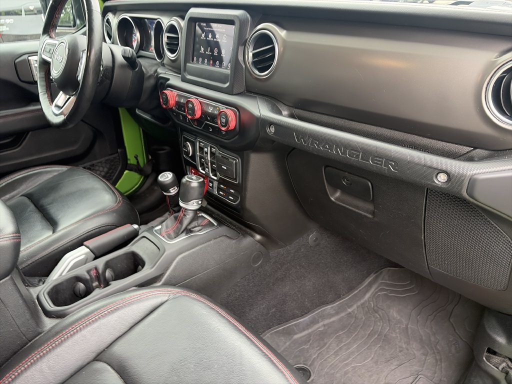 Used 2019 Jeep Wrangler Unlimited Rubicon w/ Cold Weather Group AWD/4WD image 30
