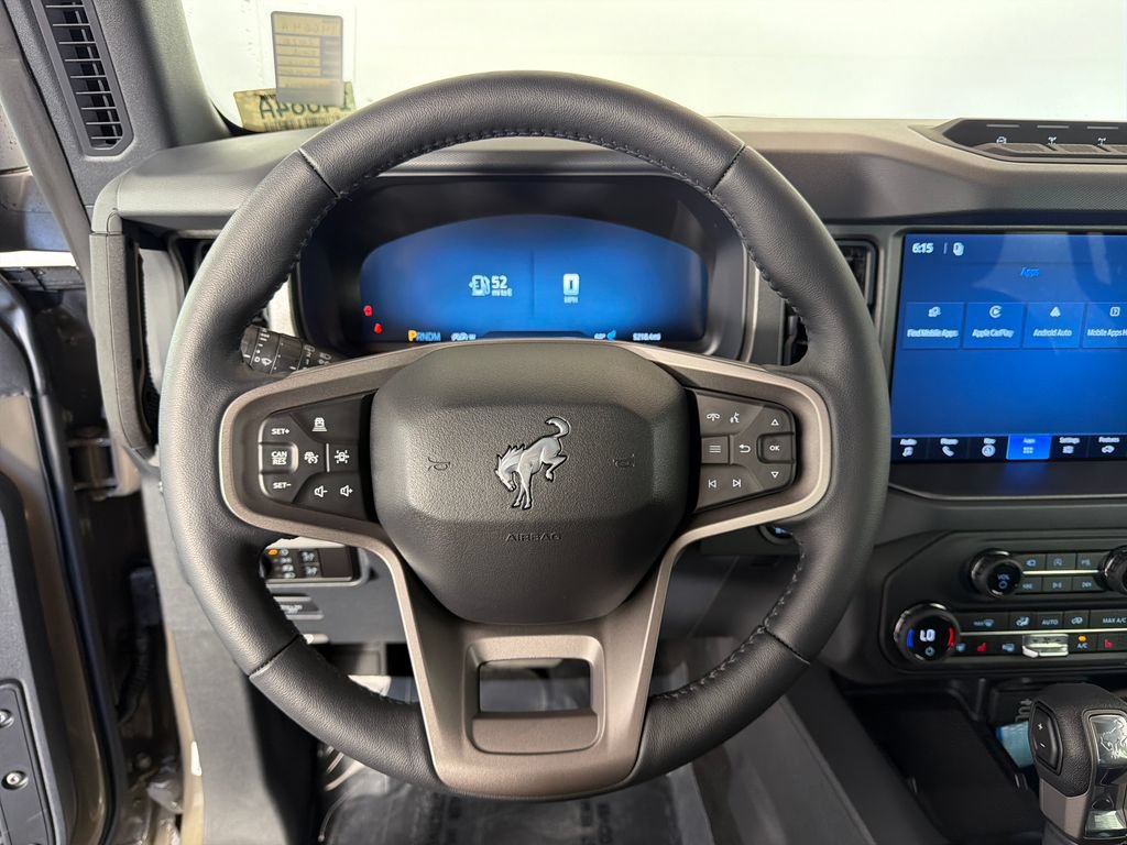 Used 2026 Ford Bronco Badlands AWD/4WD image 12