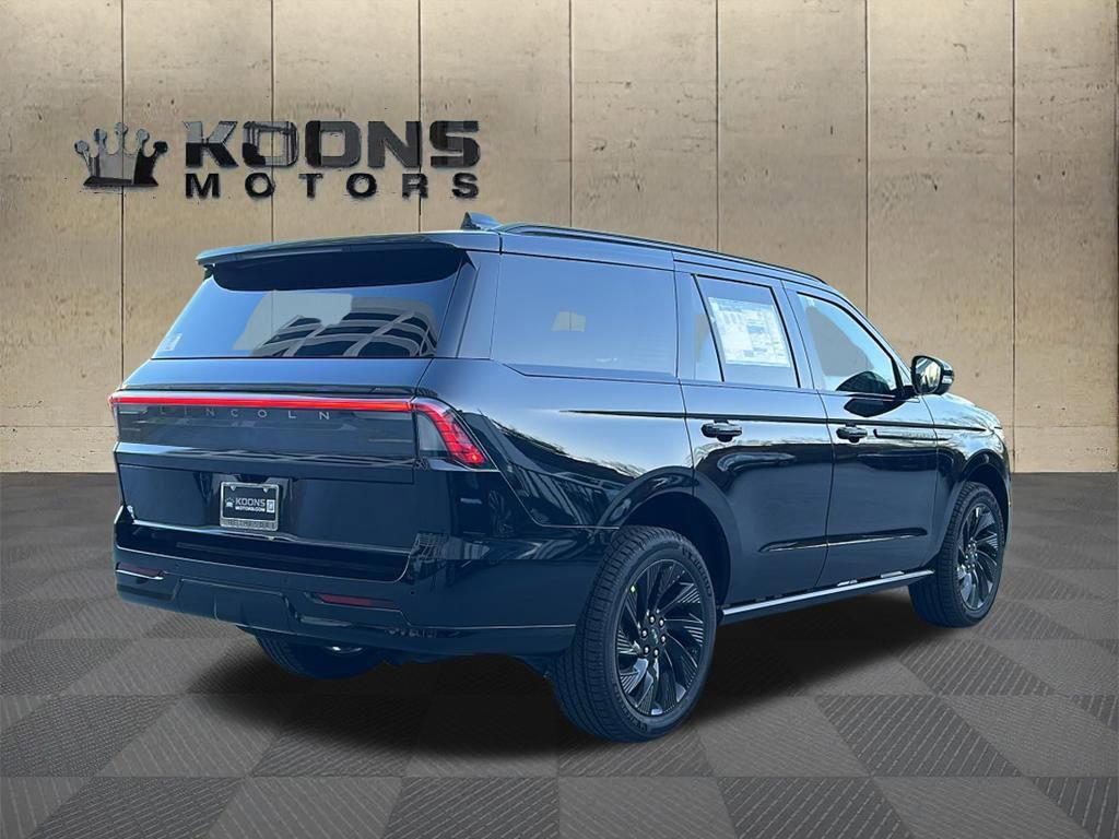 New 2026 Lincoln Navigator Reserve AWD/4WD image 4