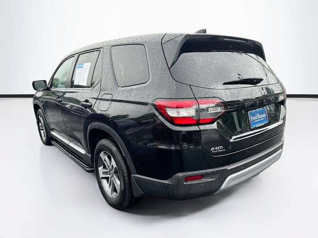 Certified 2025 Honda Pilot EX-L image 6