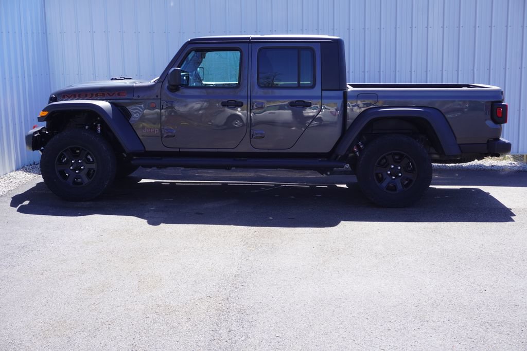 Used 2022 Jeep Gladiator Mojave w/ Cold Weather Group AWD/4WD image 3