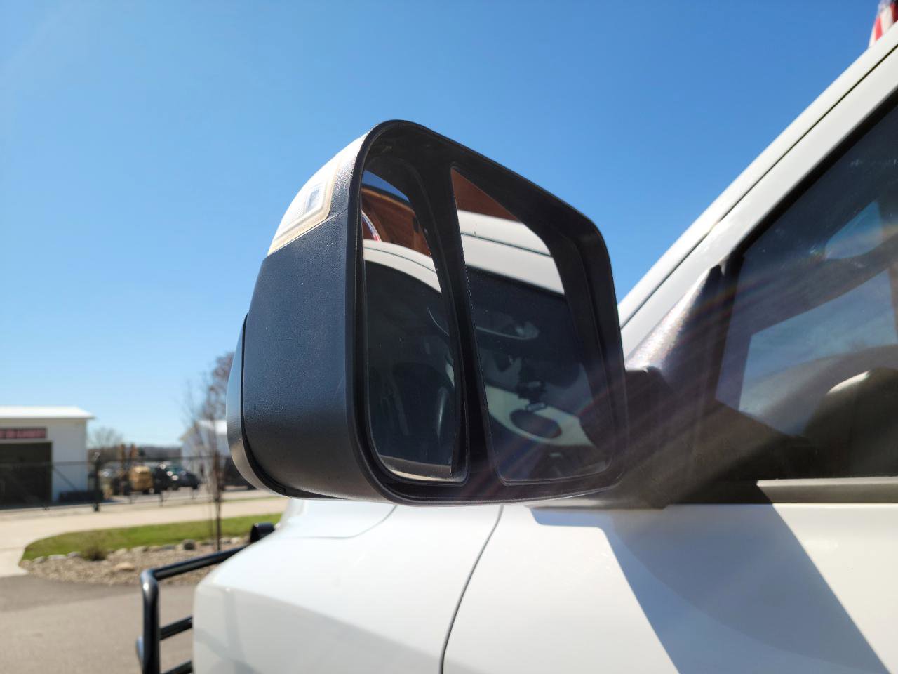 Used 2017 RAM 2500 SLT image 19