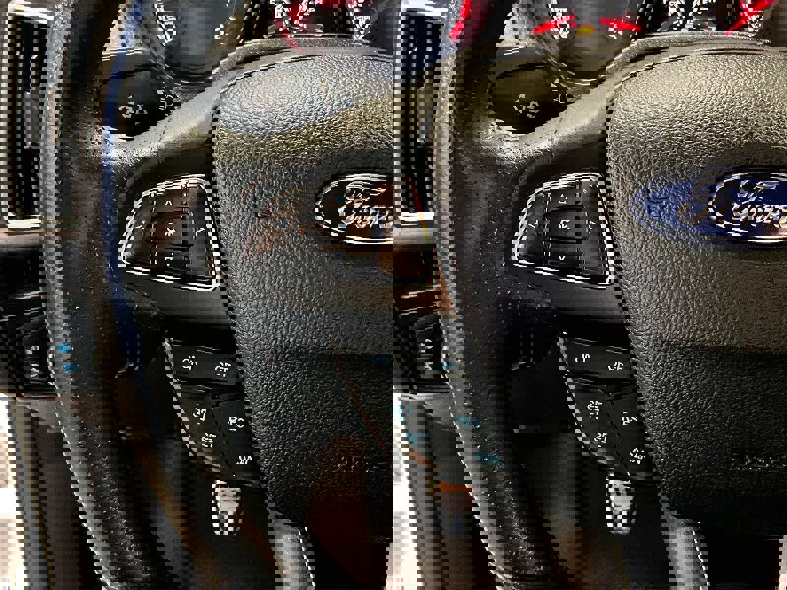 Used 2018 Ford Focus ST image 23