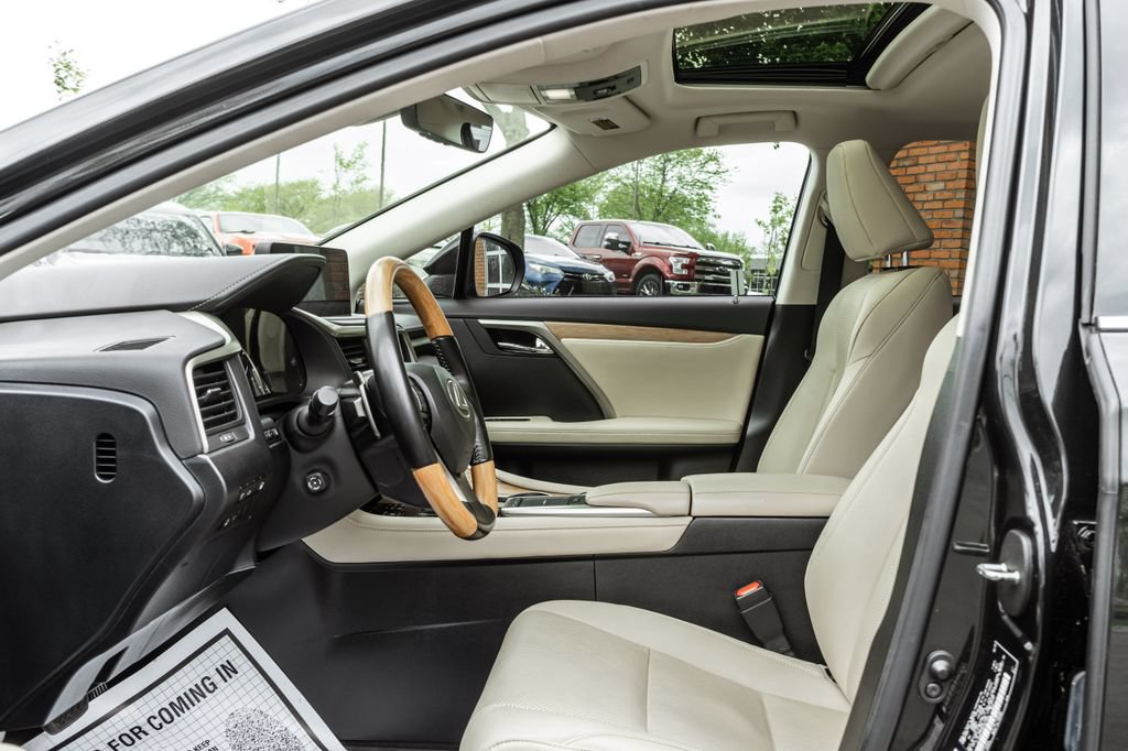 Used 2022 Lexus RX 450hL AWD w/ Premium Package image 24