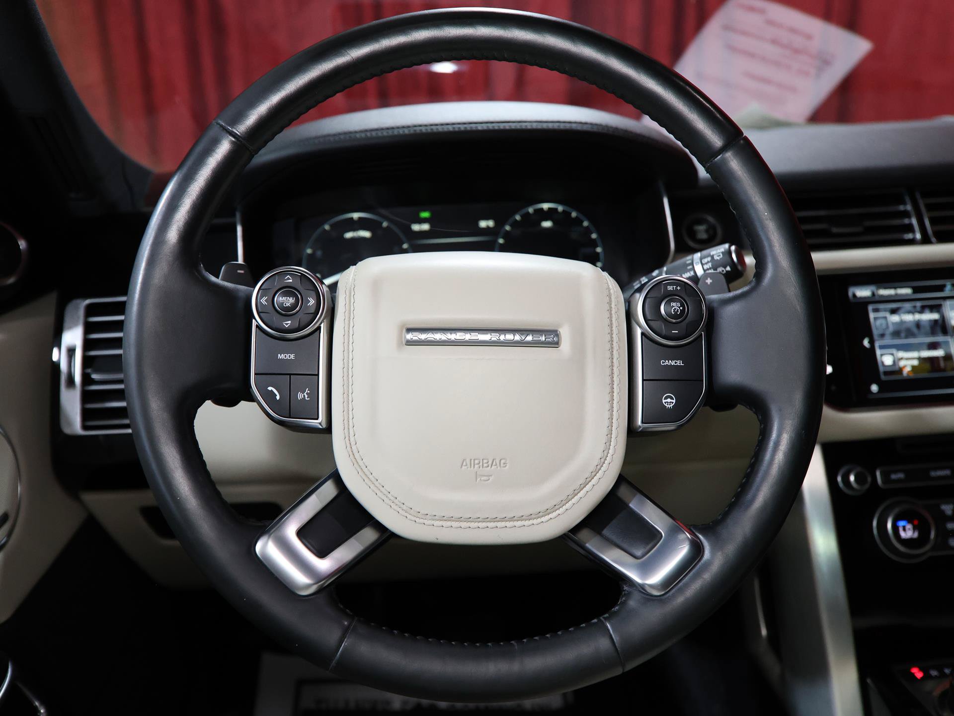 Used 2016 Land Rover Range Rover HSE AWD/4WD image 17