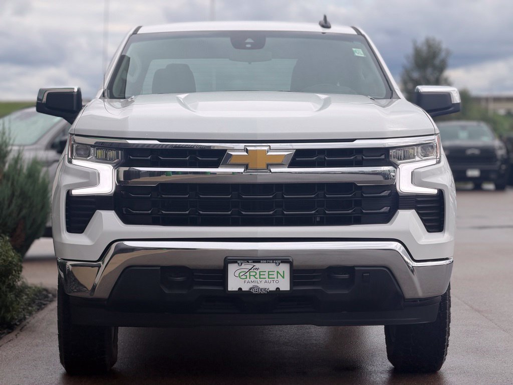 Used 2023 Chevrolet Silverado 1500 LT AWD/4WD image 6