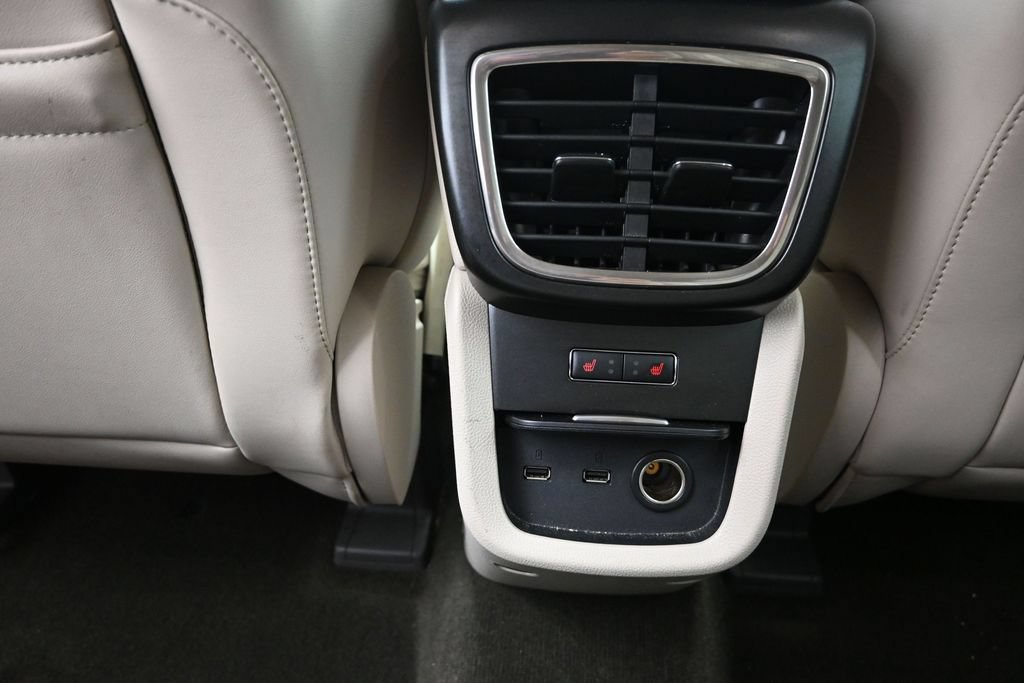 Used 2019 Lincoln Nautilus Reserve FWD image 19